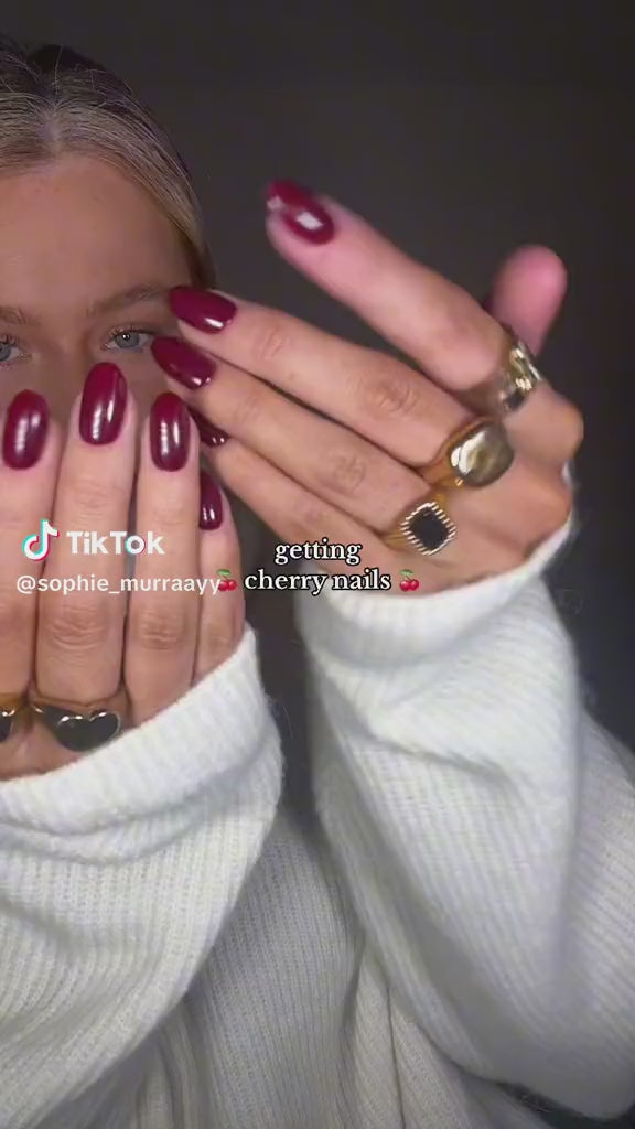 🍒✨ Cherry Nail Trend: The Sweet Touch for Social Media Influence! 💅🌟